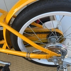 自転車 折りたたみ自転車の画像