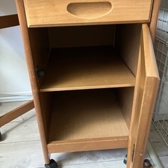 サイトテーブルワゴンお値下げ不可‼️の画像