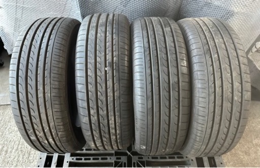 ヨコハマ　BluEarth 215/60R17  夏タイヤ　4本