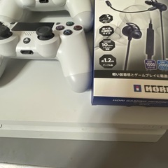 Ps4 とソフト　(現在取引中です)の画像