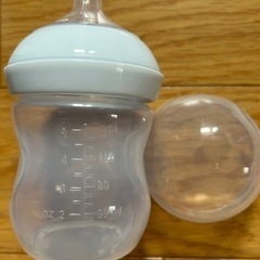 Dr.Isla プラ哺乳瓶  150ml 生後0~3ヶ月 未使用品の画像