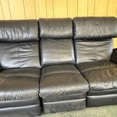 電動リクライニング　ソファーの画像