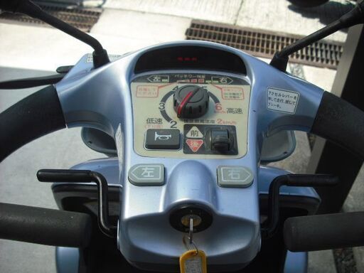 免許の要らない電動4輪車 SUZUKI セニアカー (ET4F6) スカイブルー
