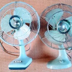 🍓 しゃれた扇風機(３枚羽根)   ちょっと昔の癒し😌 満載❣️  No.０         