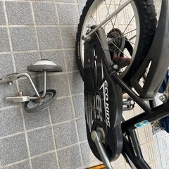 子供自転車　補助輪ヘルメット付きの画像