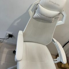 【引き取りで無料】使用歴1年半のゲーミングチェア