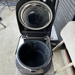 パナソニックIHジャー炊飯器　SR-HBA101 の画像
