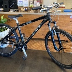 【値下げ！GIANT XTC800 MTB 前後タイヤ・チューブ...