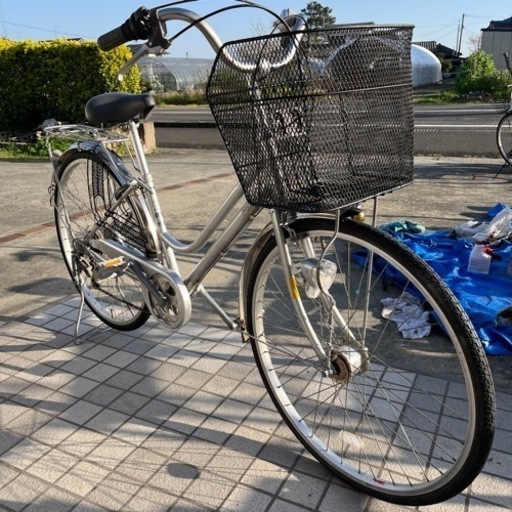 自転車 26インチ　６段変速　　　　　　　　完売！LEDオートライト