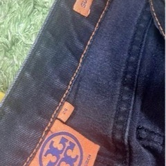 Tory Burch レディースパンツの画像