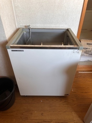 冷蔵庫ストッカー　ドリンク冷やす　冷蔵庫　