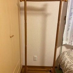 木製ハンガーラック
