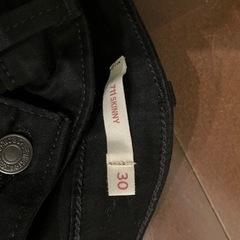 リーバイスパンツ30の画像