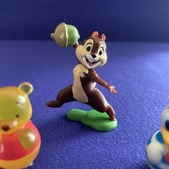 チップ クマのプーさん ドナルドダック フィギュアの画像
