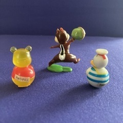 チップ クマのプーさん ドナルドダック フィギュアの画像