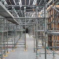 只今、葛飾区エリアで鳶職人募集中　再開発現場　の画像