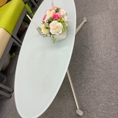 ガラステーブル