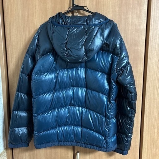 交渉中　
ノースフェイス　ウルトラライトダウン　フーディーメンズ