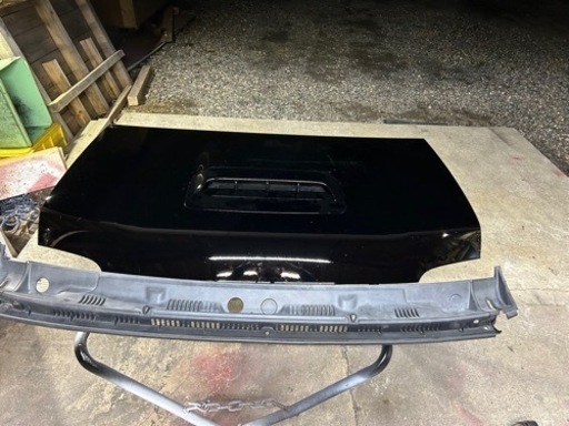 売却済み　
JB23 ジムニー　9〜10型ボンネット　カウルトップカバー