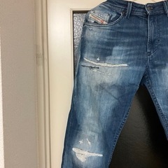 ディーゼル　ダメージデニムパンツの画像