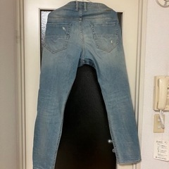 ディーゼル　ダメージデニムパンツの画像