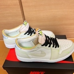 NIKE airjordan1 LOW ゴーストグリーンの画像