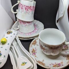 オシャレなコーヒー、ティカップセットで。の画像