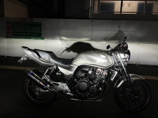 CB400 SUPER FOUR NC42 受注期間限定モデル　値段交渉承ります。