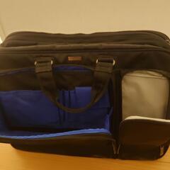 旅行バッグの画像
