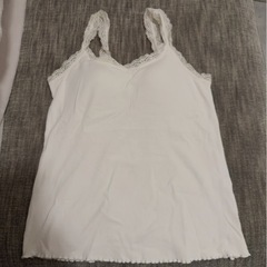 UNIQLO カットソー レディースの画像