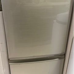 家電　冷蔵庫　シャープ