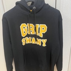 グリップスワニー　パーカー　未使用品