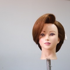 和装ヘアのヘアセットレッスンの画像