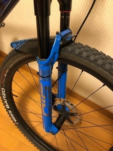 自転車 マウンテンバイク