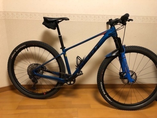 自転車 マウンテンバイク