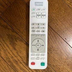 BenQ短焦点プロジェクター　MW826STの画像