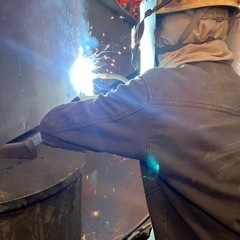 造船、溶接、取り付けなど