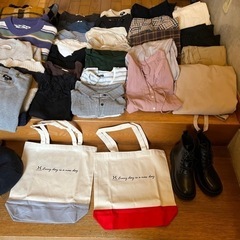 服ブーツなどバックはありません