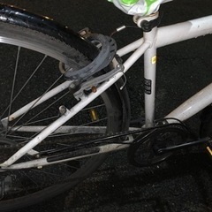自転車 クロスバイクの画像