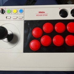 8Bitdo Bluetooth アーケードスティック(専用ケー...