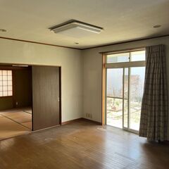 クロス張り替え、床CF張り替え、畳の表替えなどのリフォーム作業【1式25万円】の依頼です！の画像