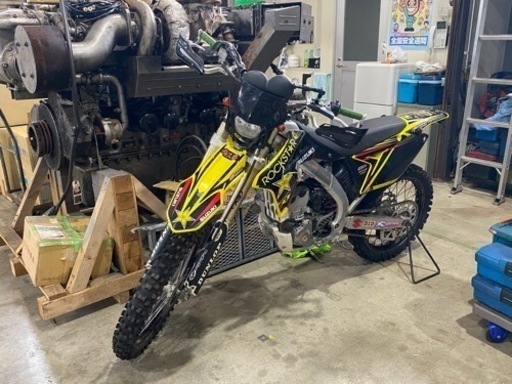 RMZ250 バイク スズキ