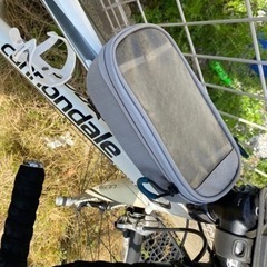 自転車 クロスバイクの画像