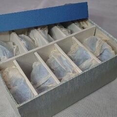 『未使用 新品』１０個揃い 箱入り ご飯茶碗 陶磁器 瀬戸物の画像
