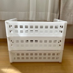 【美品】B4サイズ ラック 3つセットの画像