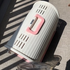 キャリーケース(扉はずれあり)の画像