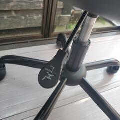 キャスター付き 昇降椅子の画像