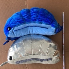 くせものシリーズ　ダンゴムシ(シルバー)ぬいぐるみの画像