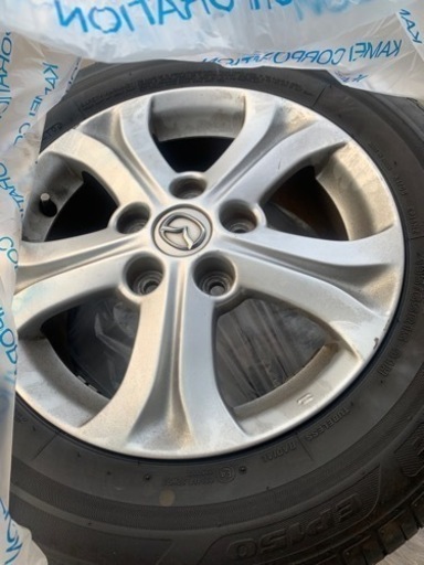 車のパーツ タイヤ、ホイール