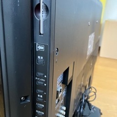 東芝REGZA 32インチHD内蔵液晶テレビの画像